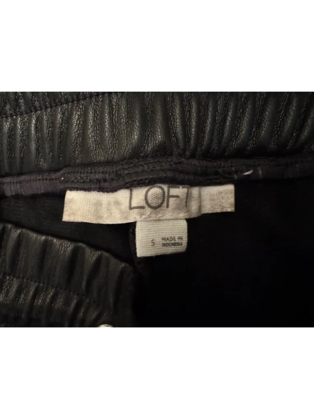 LOFT‎ Faux Leather Pull On Ankle Pants Black Pockets Size S Cropped Drawstring